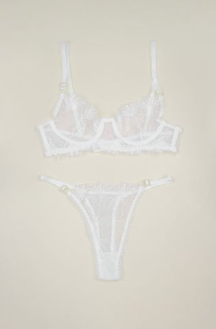 Kiri Beyaz İç Çamaşırı Takım