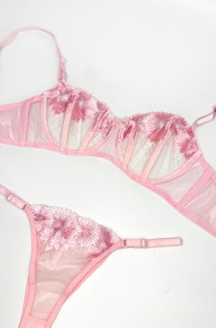 Anna İnci Detaylı Çiçekli Pembe Balkonet İç Çamaşırı Takımı