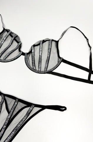 Loren Beyaz Taşlı Siyah İç Çamaşır Takım