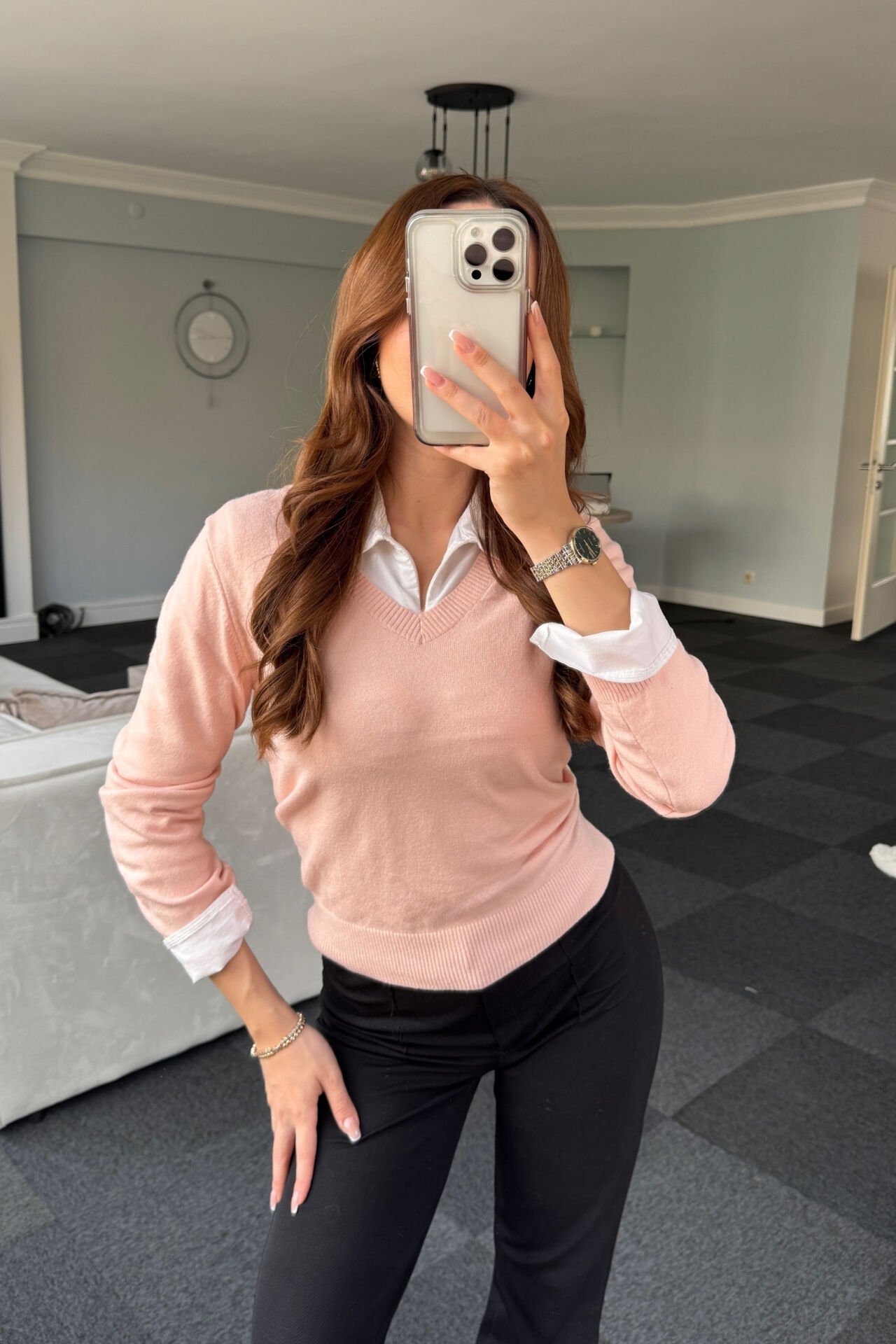 V Yaka Pembe Basic Kazak